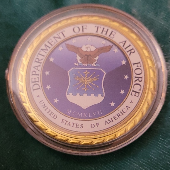 Spaceport coin - Picture 2 of 2